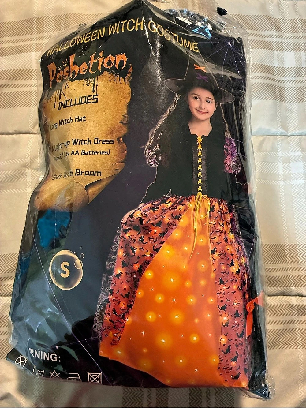 Halloween Witch Costume Girls Small Witch Costume NWT
